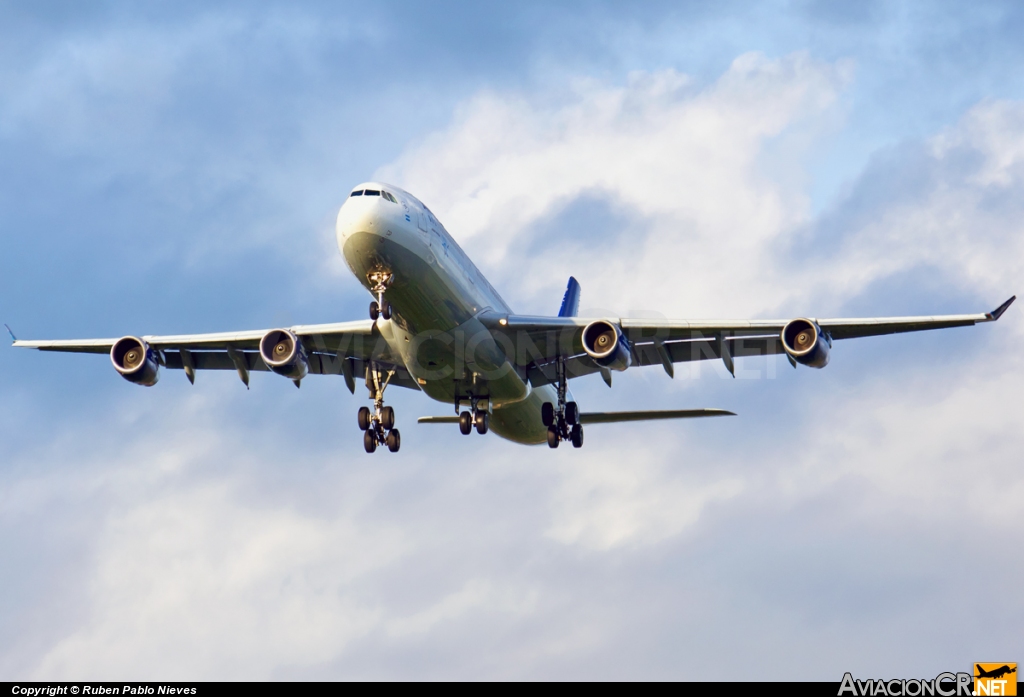 LV-BIT - Airbus A340-313 - Aerolineas Argentinas