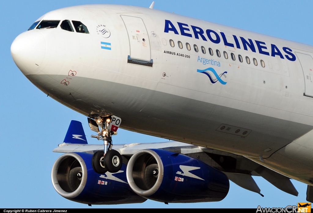 LV-ZPO - Airbus A340-211 - Aerolineas Argentinas