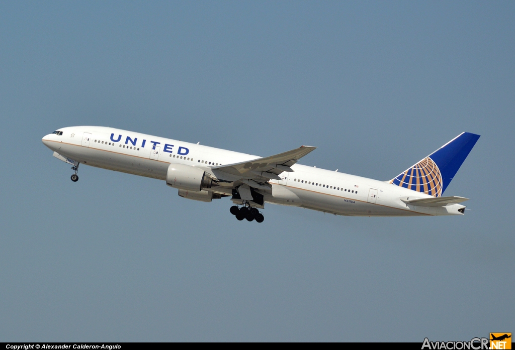 N221UA - Boeing 777-222/ER - United Airlines