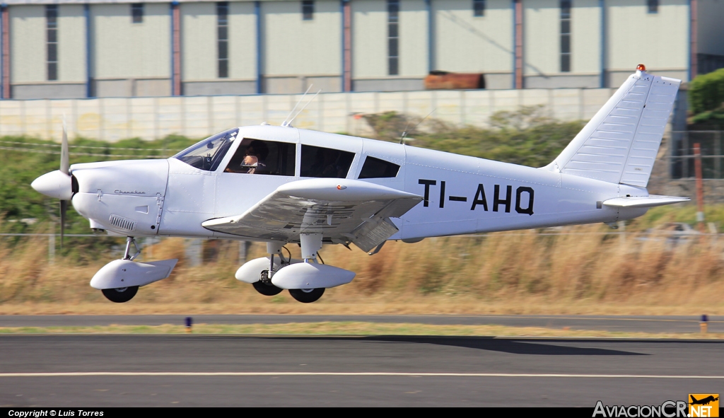 TI-AHQ - Piper PA-28-180 Cherokee D - Aerotica Escuela de Aviación