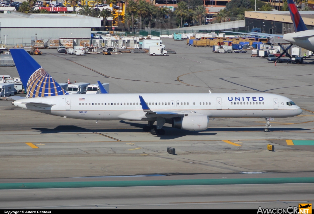 N19141 - Boeing 757-224 - Continental Airlines