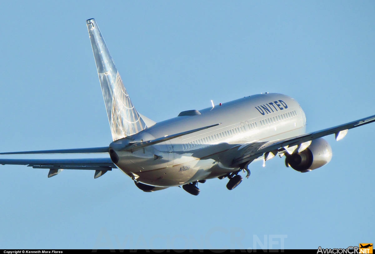 N76288 - Boeing 737-824 - United Airlines