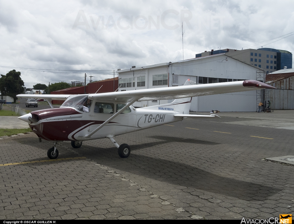 TG-CHI - Cessna 172P Skyhawk II - Privado