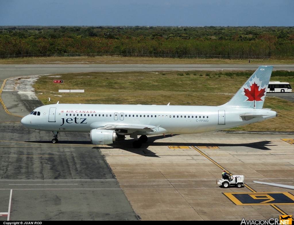 C-FPWD - Airbus A320-211 - Air Canada Jetz