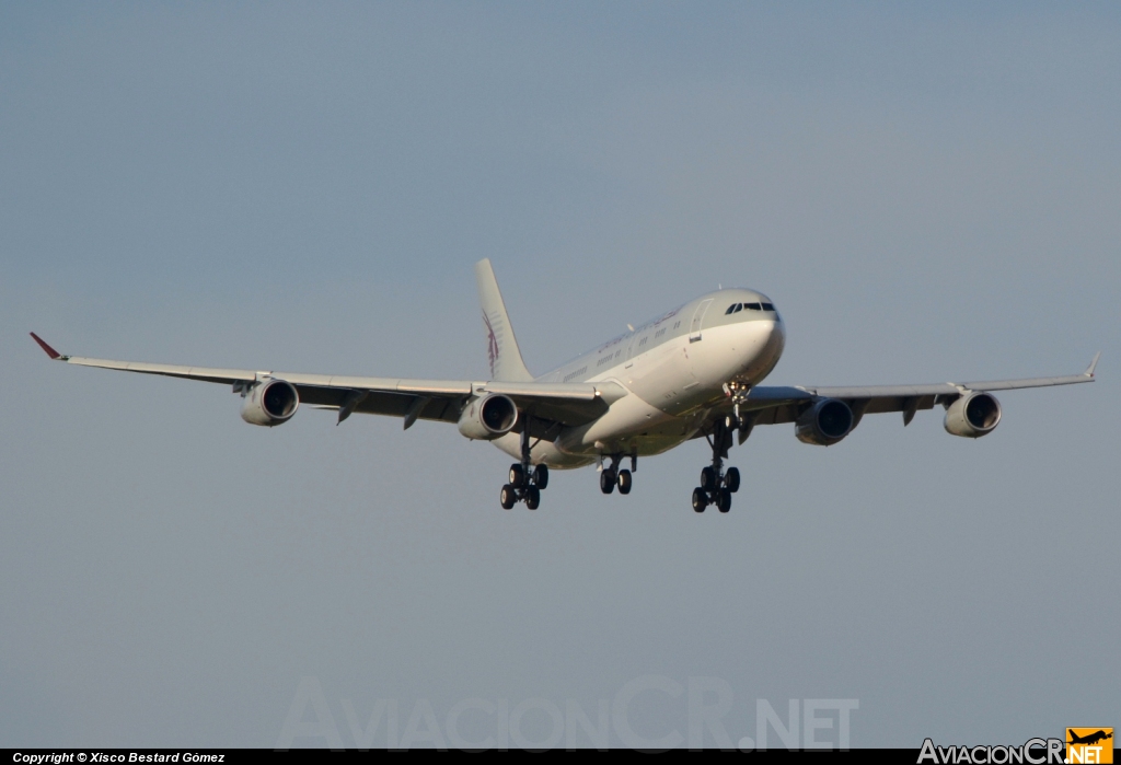 A7-HHK - Airbus A340-211 - Qatar Amiri Flight
