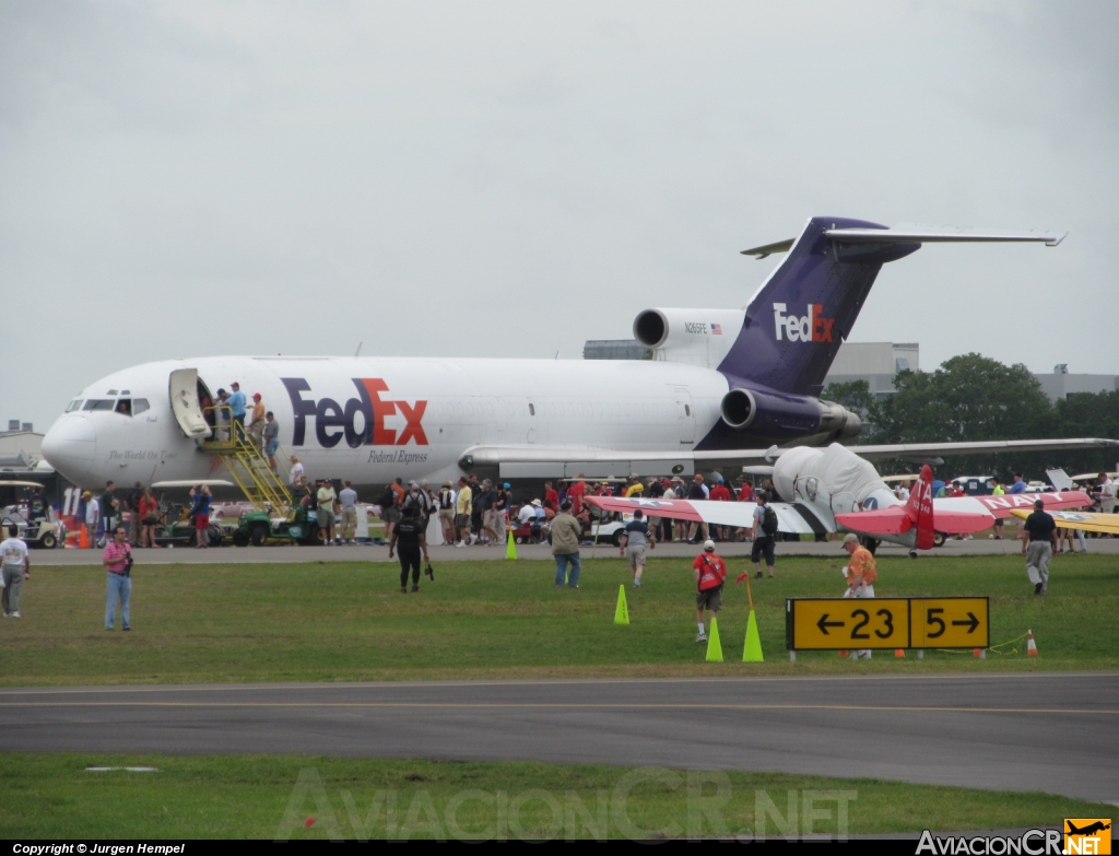 N265FE - Boeing 727-223(F) - FedEx