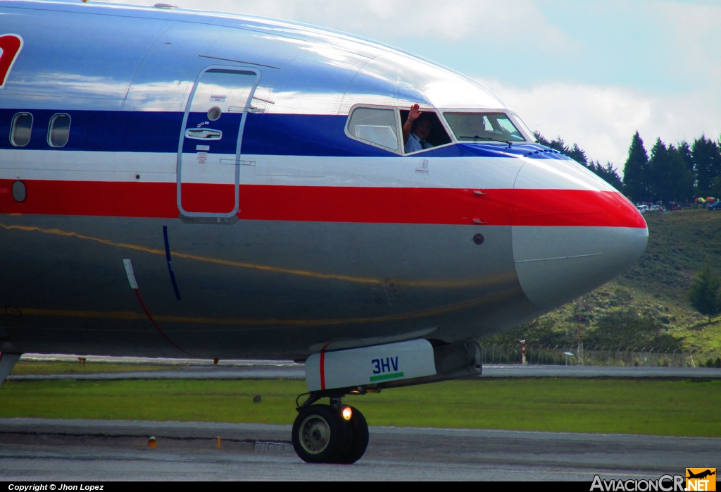 N886NN - Boeing 737-823 - American Airlines