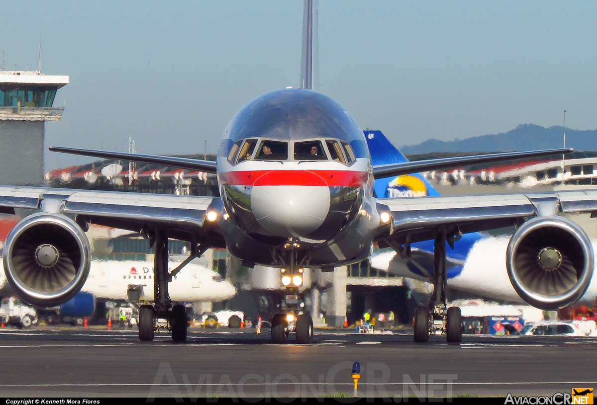 N181AN - Boeing 757-223 - American Airlines