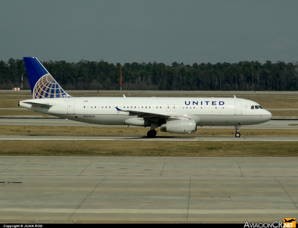 N423UA - Airbus A320-232 - United Airlines