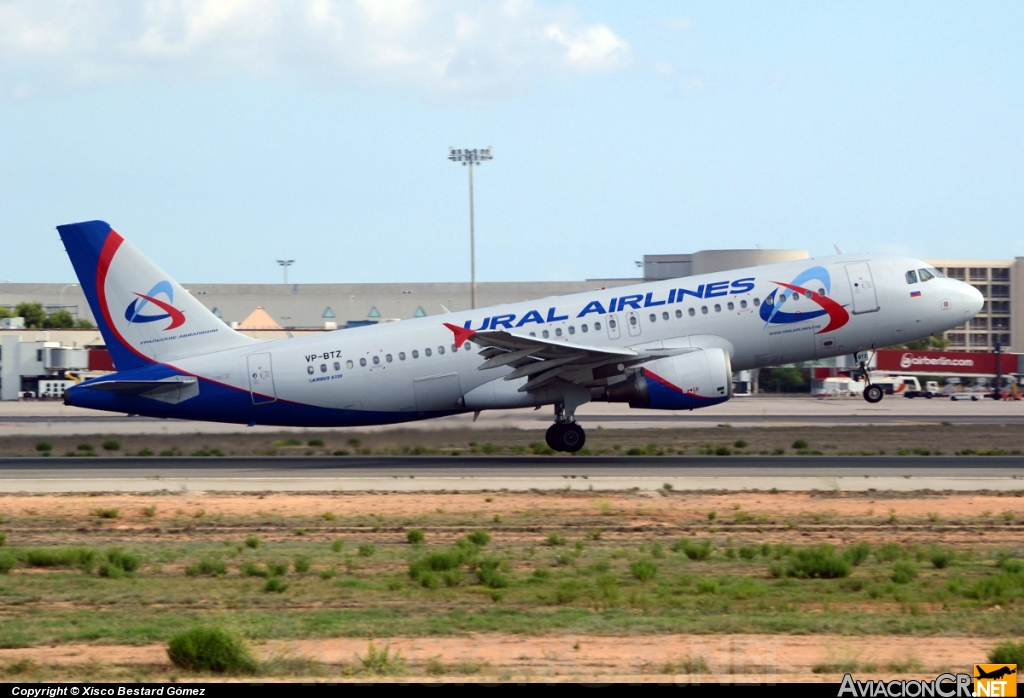 VP-BTZ - Airbus A320-214 - Ural Airlines