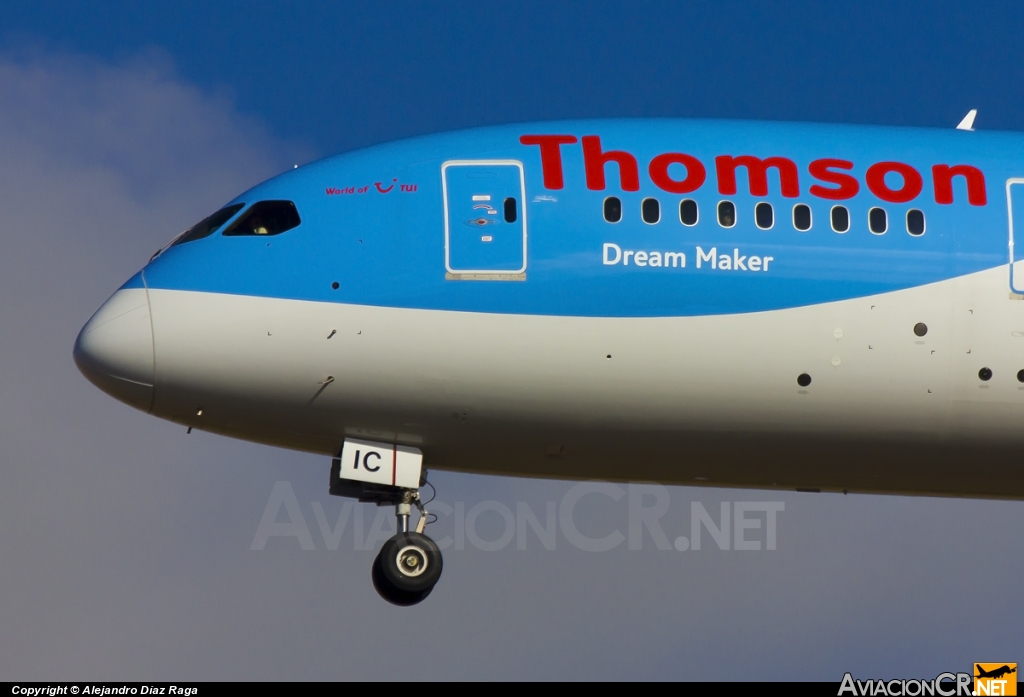 G-TUIC - Boeing 787-8 Dreamliner - Thomson Airways