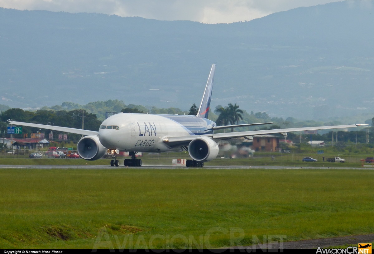 N774LA - Boeing 777-F6N - LAN Cargo