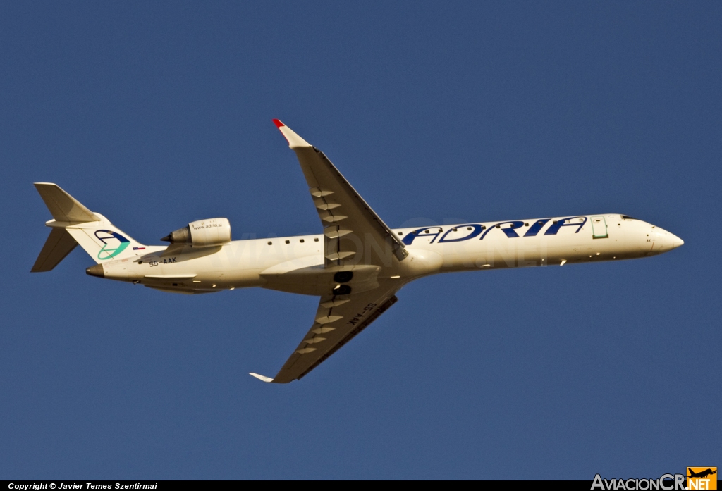 S5-AAK - CRJ-900 - Adria Airways