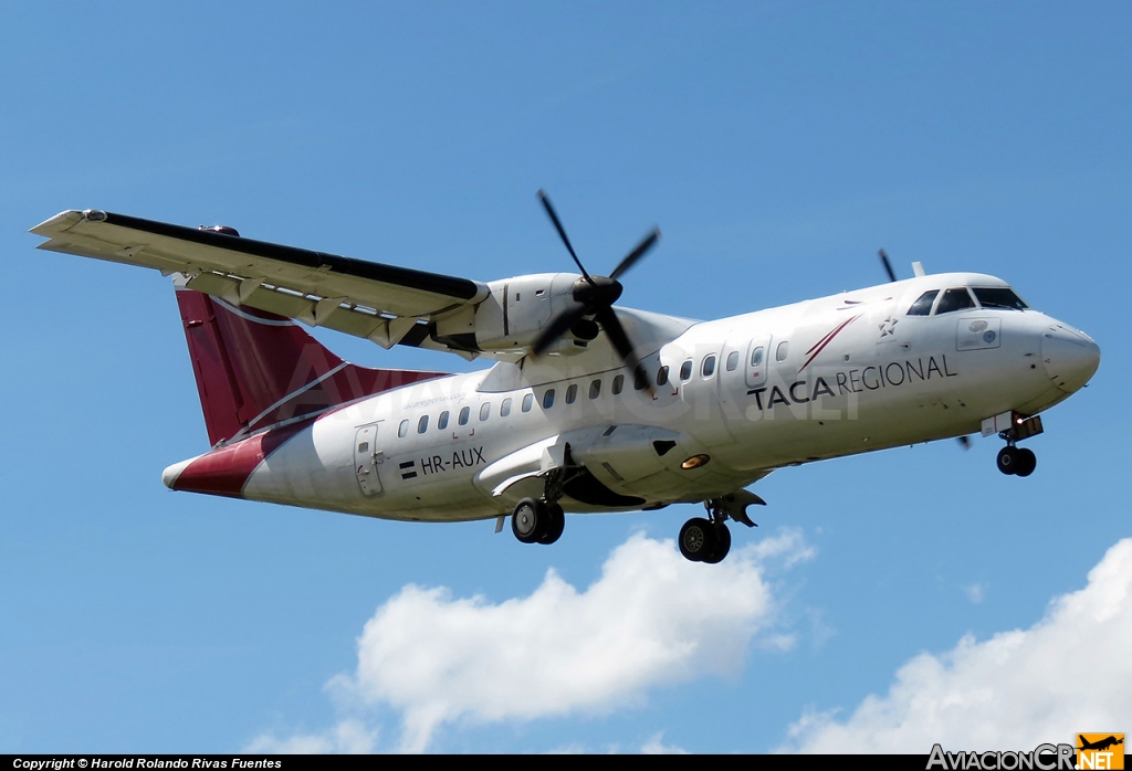 HR-AUX - ATR 42-300 - TACA Regional Airlines (IsleÃ±a Airlines)