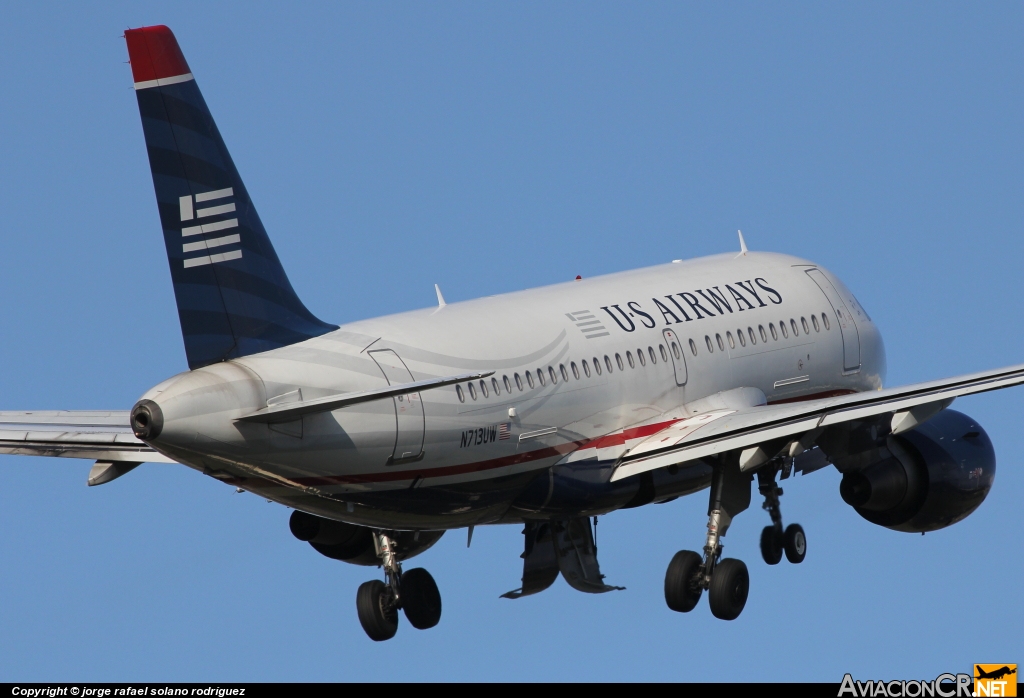 N713UW - Airbus A319 - US Airways
