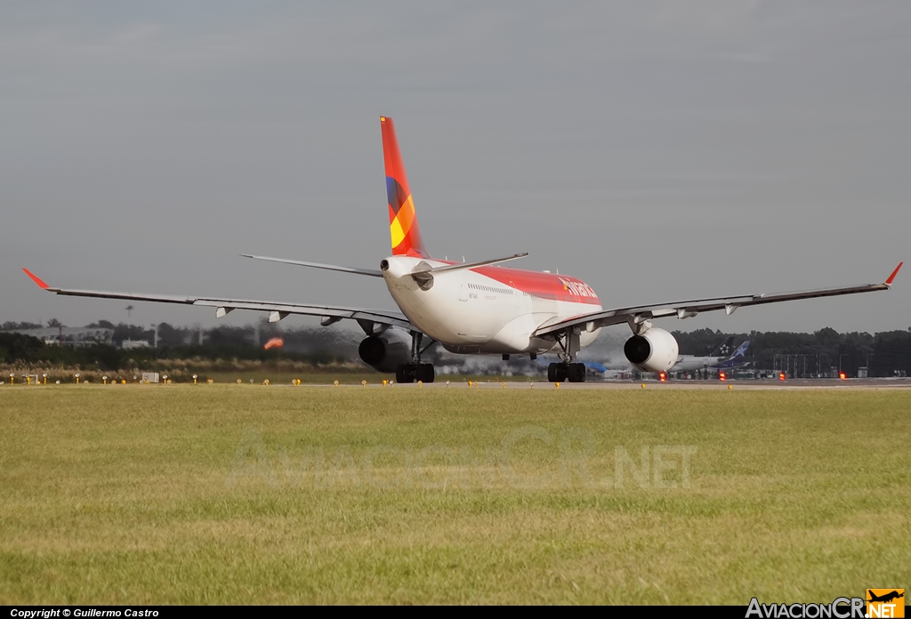 N974AV - Airbus A330-243 - Avianca