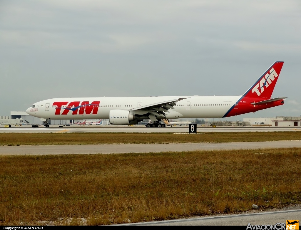 PT-MUC - Boeing 777-32W/ER - TAM Linhas Aéreas
