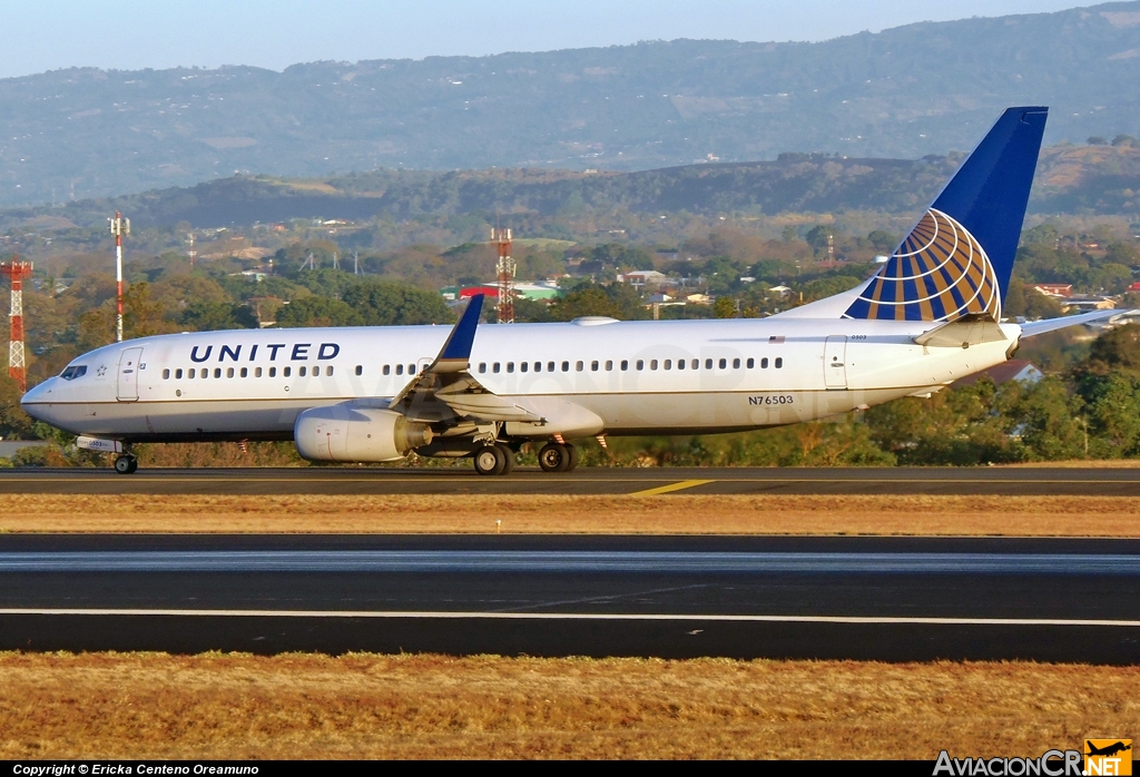 N76503 - Boeing 737-824 - United Airlines