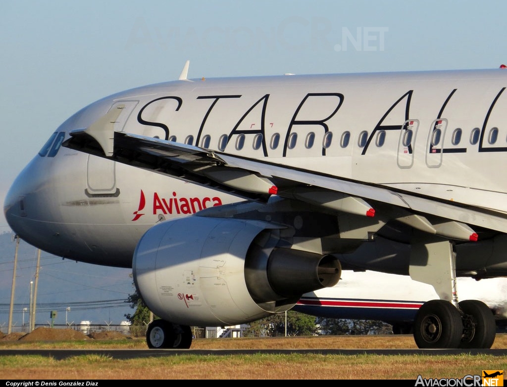 N686TA - Airbus A320-214 - Avianca