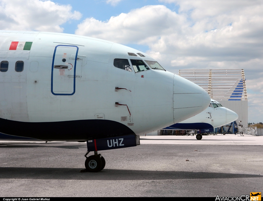 XA-UHZ - Boeing 737-201 - Global Air