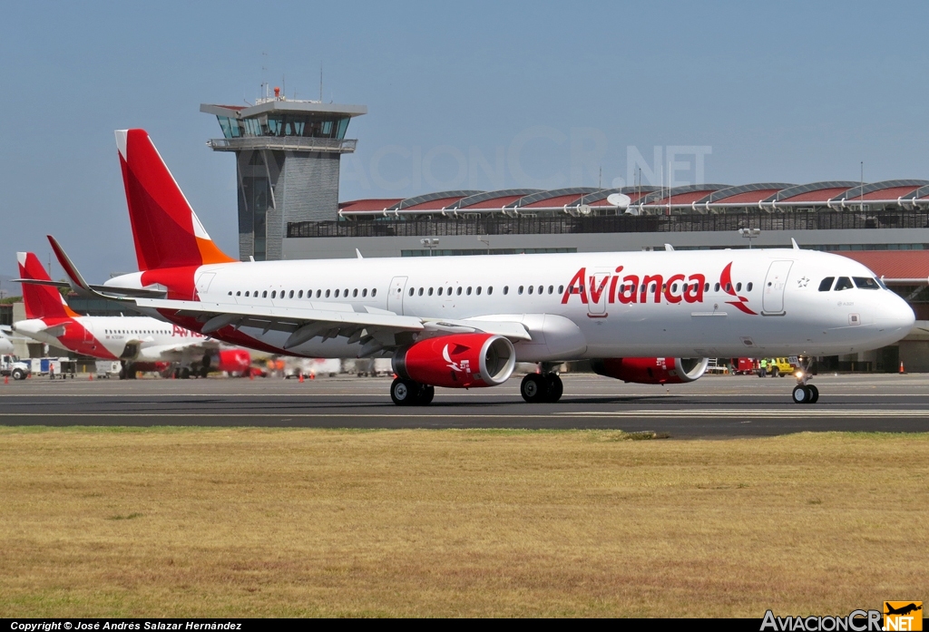 N693AV - Airbus A321-231 - Avianca