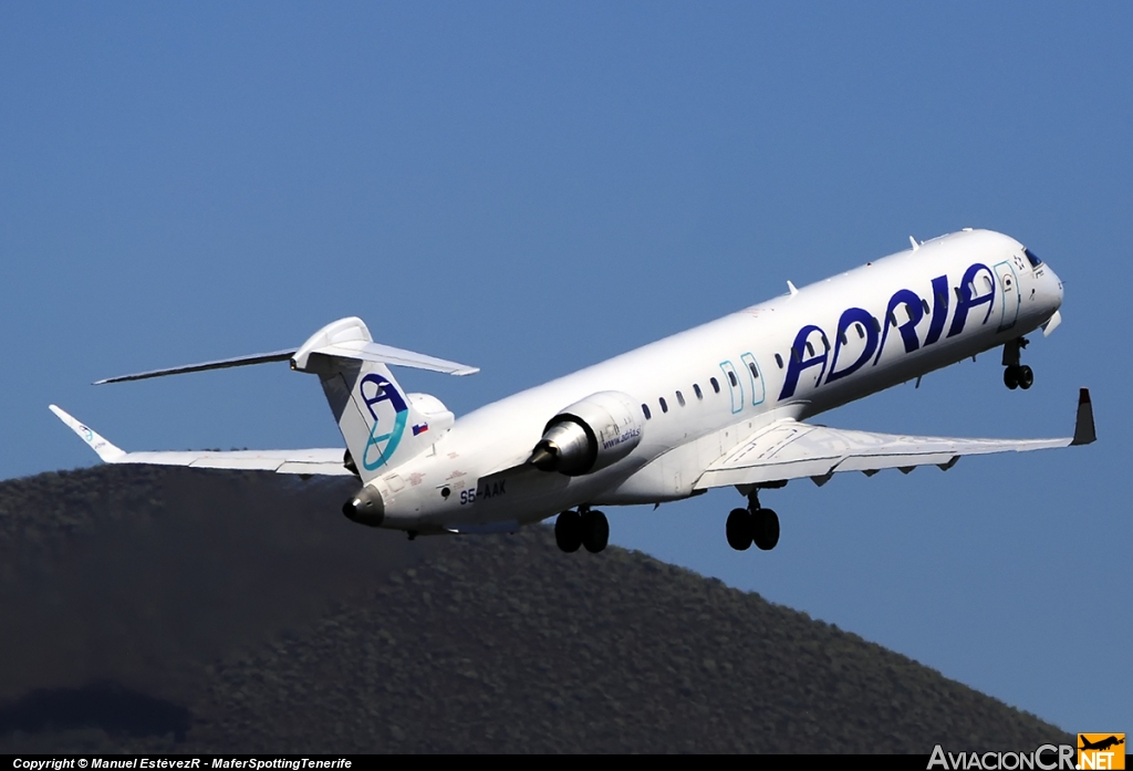 S5-AAK - CRJ-900 - Adria Airways