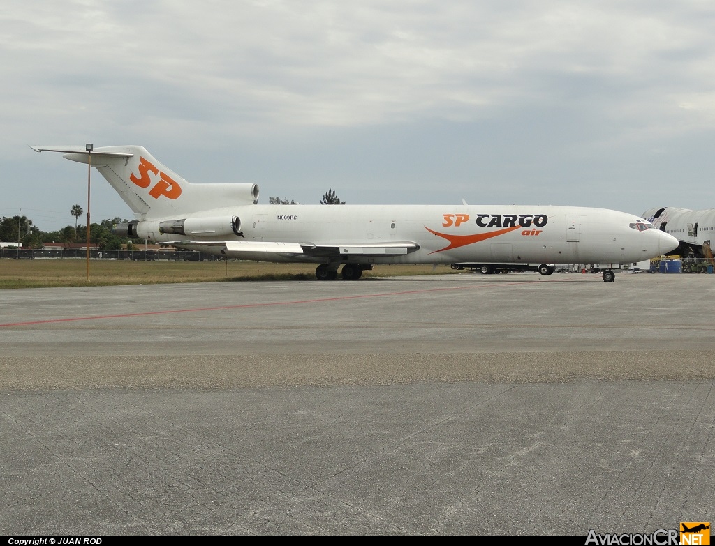 N909PG - Boeing 727-222(F) - SP CARGO Air