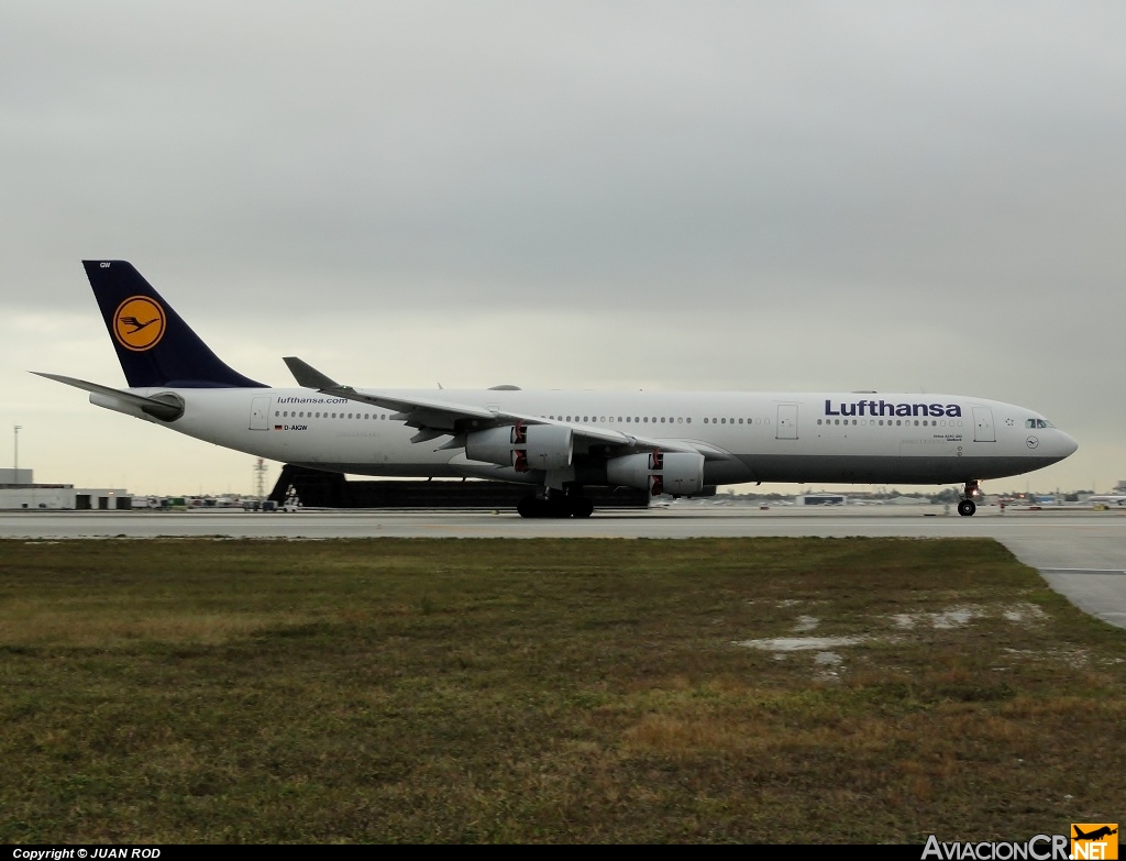 D-AIGW - Airbus A340-313X - Lufthansa