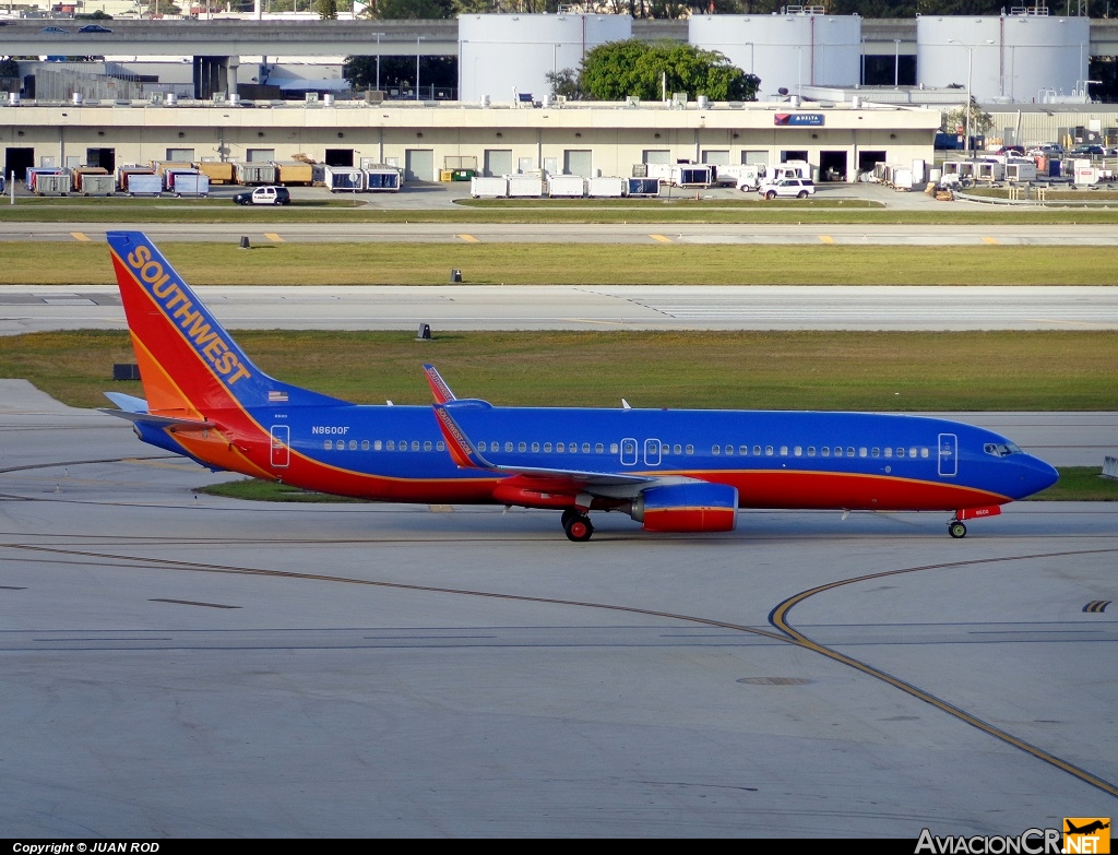 N8600F - Boeing 737-8H4(WL) - Southwest Airlines
