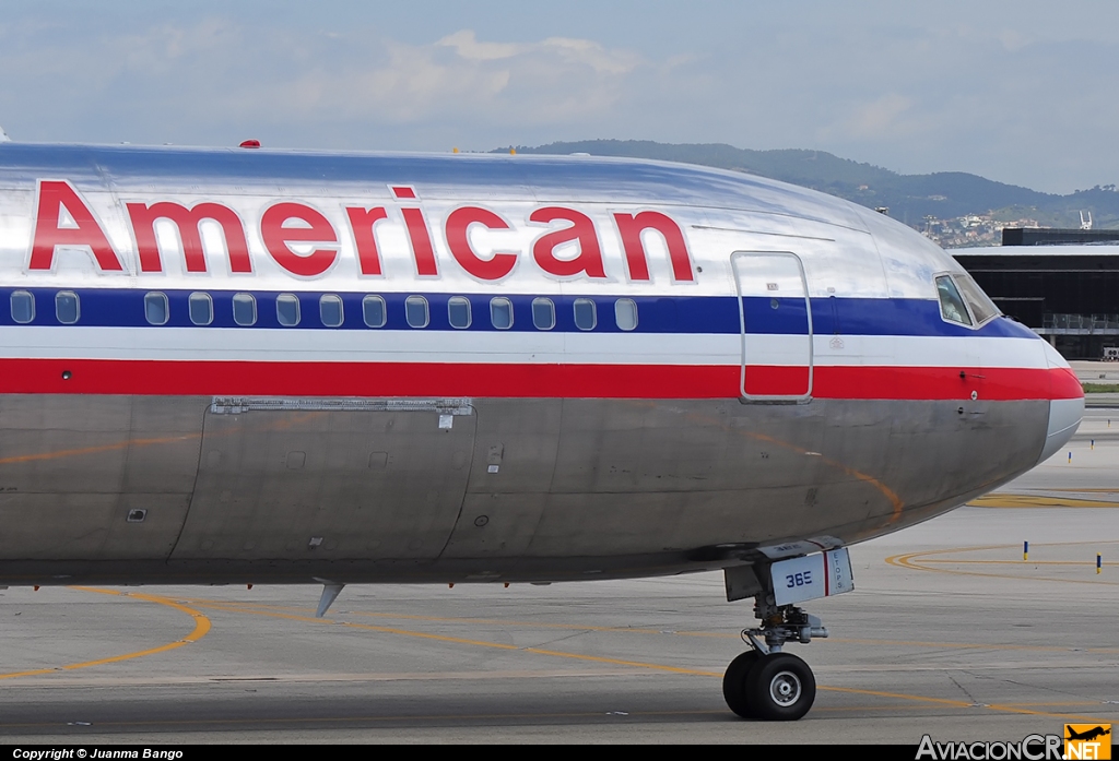 N39365 - Boeing 767-323 - American Airlines