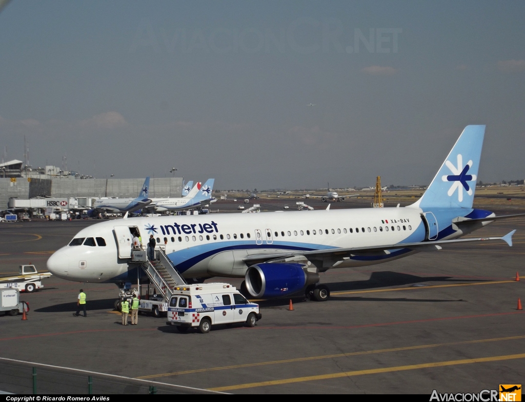 XA-BAV - Airbus A320-214 - Interjet