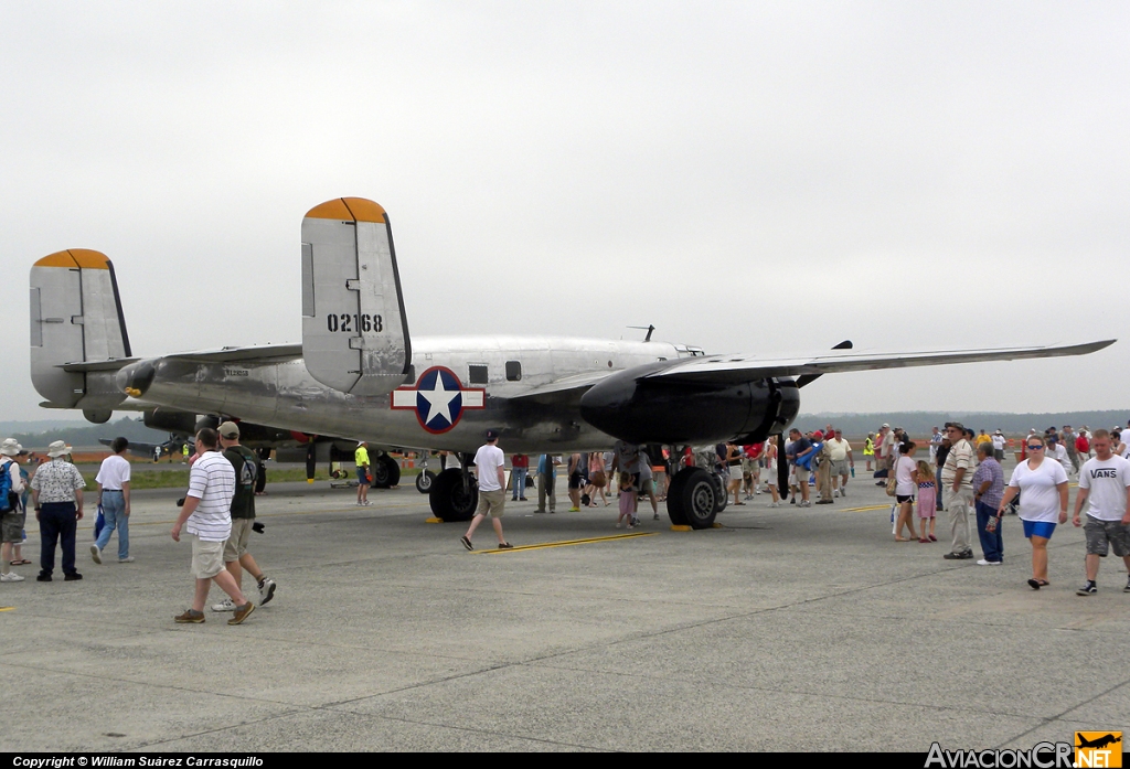02168 - North American B-25 Mitchell - Privado