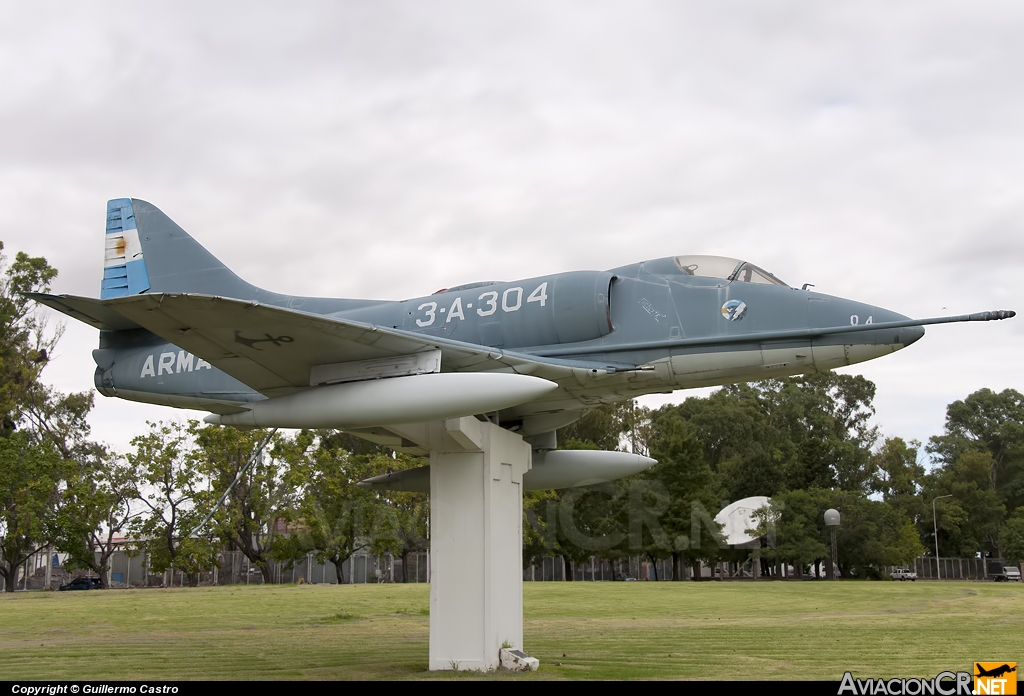 3-A-304 - McDonnell Douglas A-4Q Skyhawk - Armada de Argentina