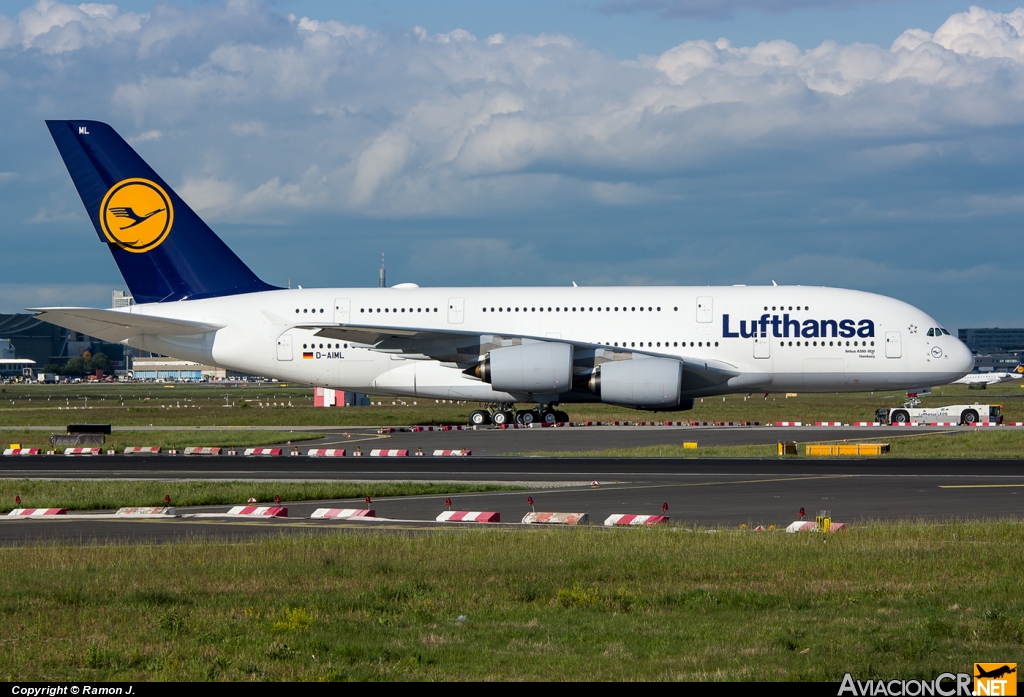 D-AIML - Airbus A380-841 - Lufthansa