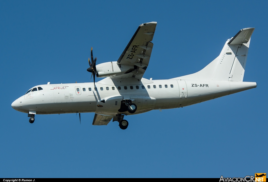 ZS-AFR - ATR 42-500 - Afrijet Business Service