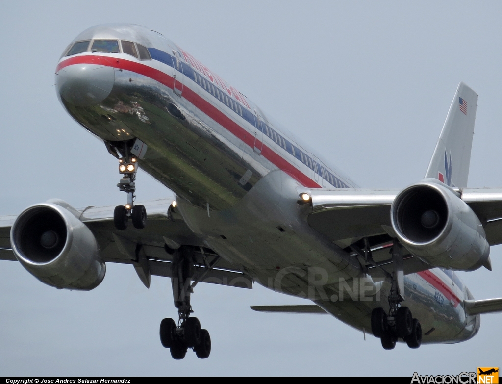 N653A - Boeing 757-232 - American Airlines