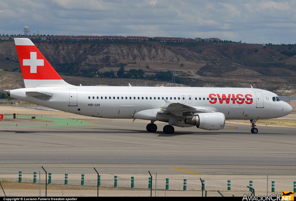 HB-IJH - Airbus A320-214 - Swiss International Air Lines