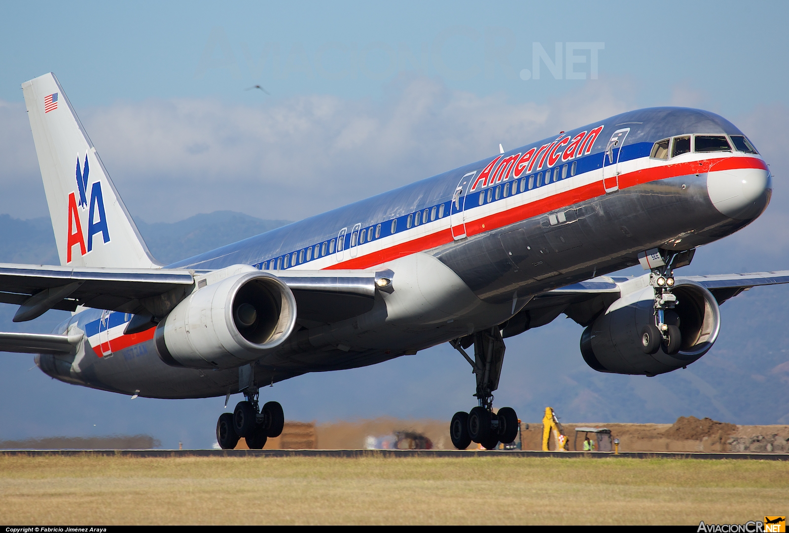 N673AN - Boeing 757-223 - American Airlines