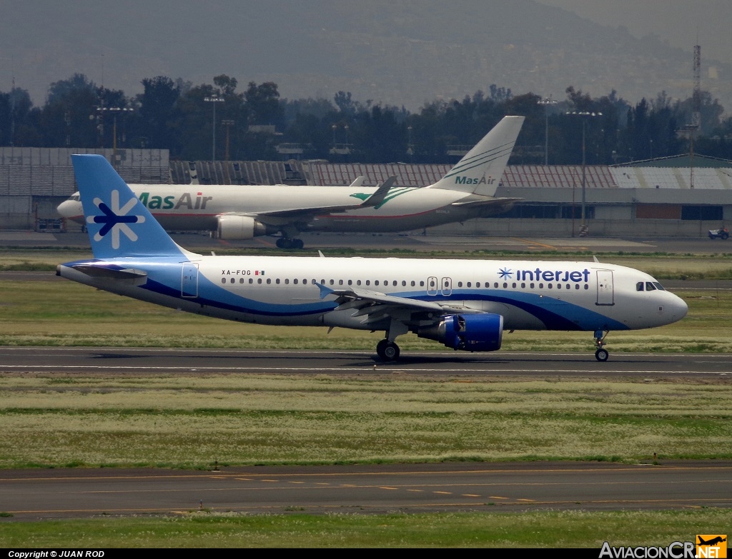 XA-FOG - Airbus A320-214 - Interjet