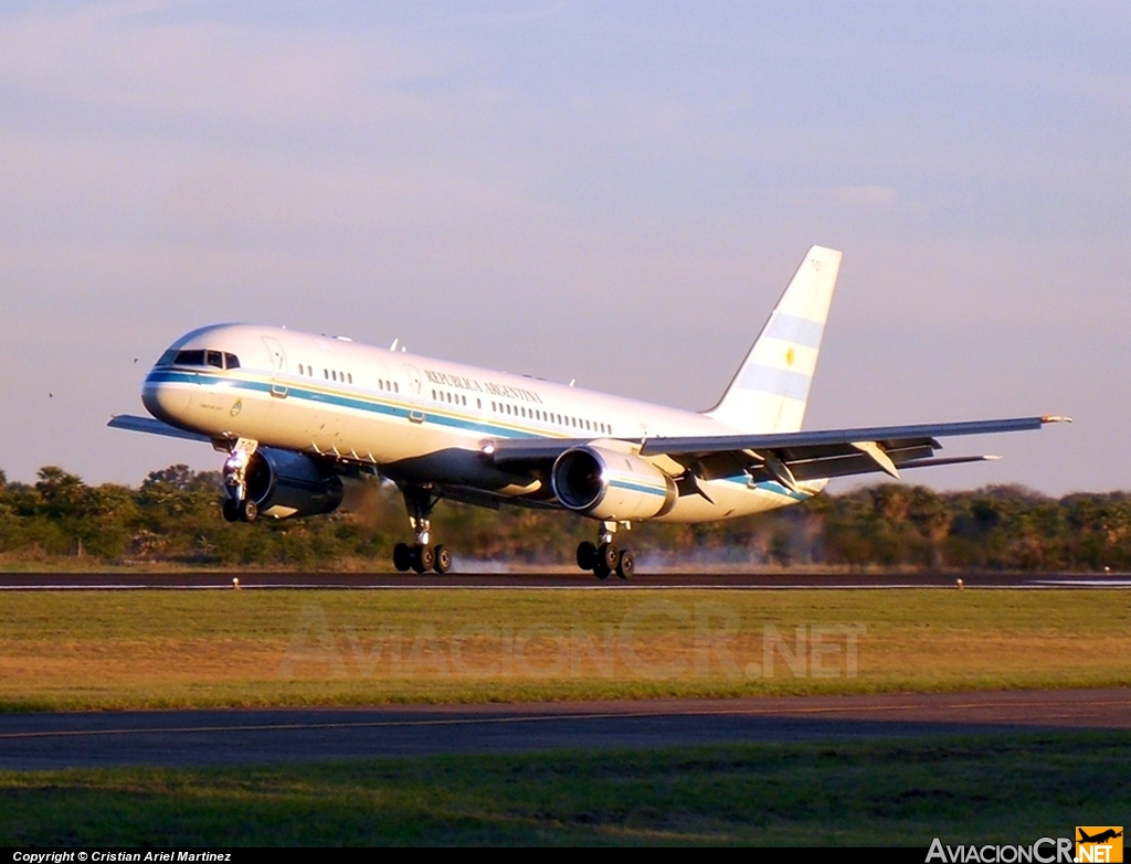 T-01 - Boeing 757-23A - Fuerza Aerea Argentina