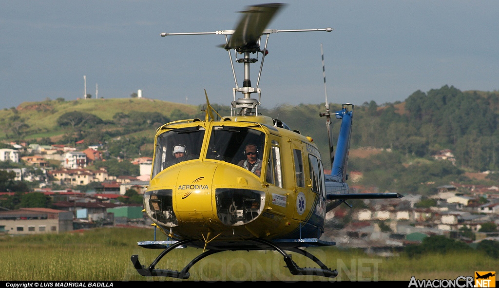 TI-AZM - Bell 205A - Aerodiva