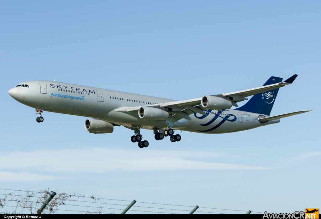 LV-FPV - Airbus A340-313X - Aerolineas Argentinas