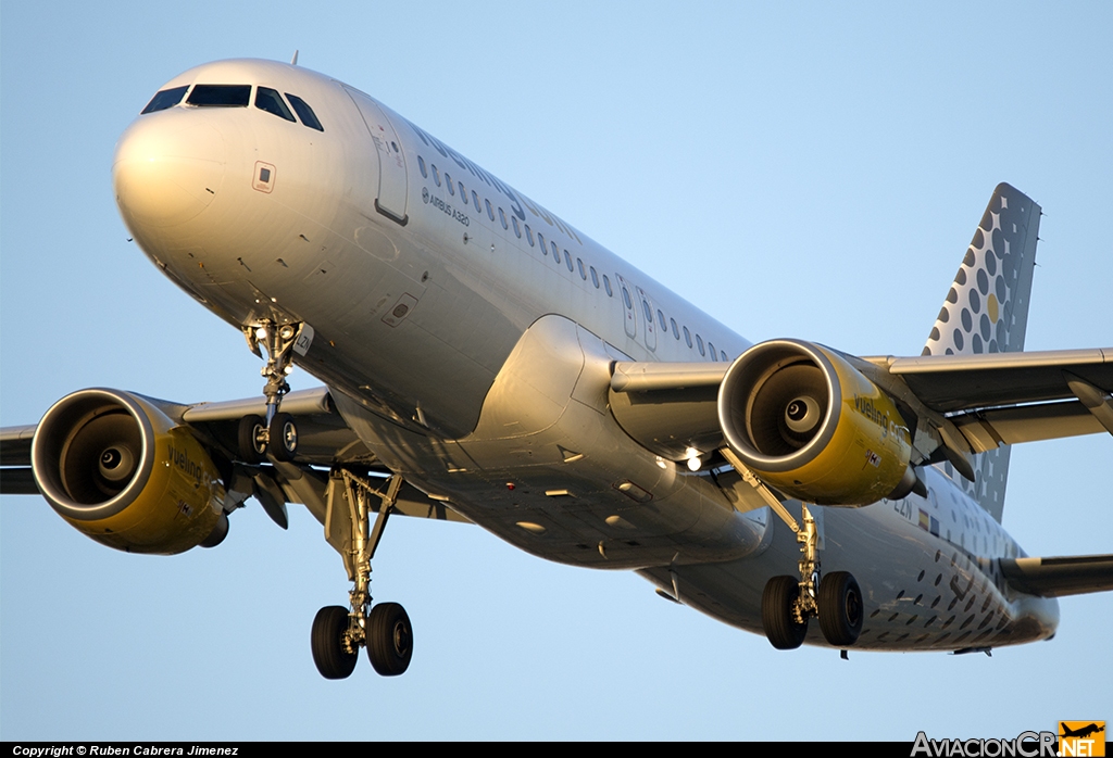 EC-LZN - Airbus A320-214 - Vueling