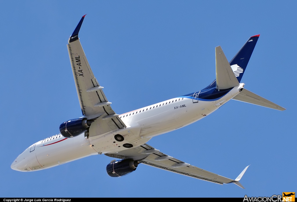 XA-AML - Boeing 737-852 - Aeromexico