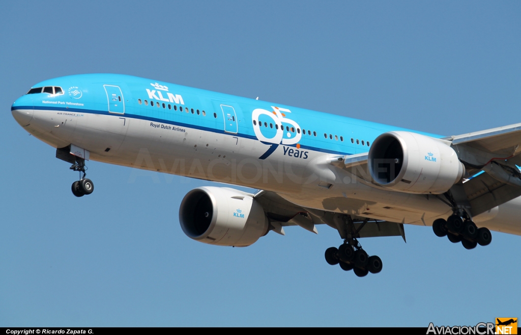 PH-BVK - Boeing 777-306/ER - KLM - Royal Dutch Airlines