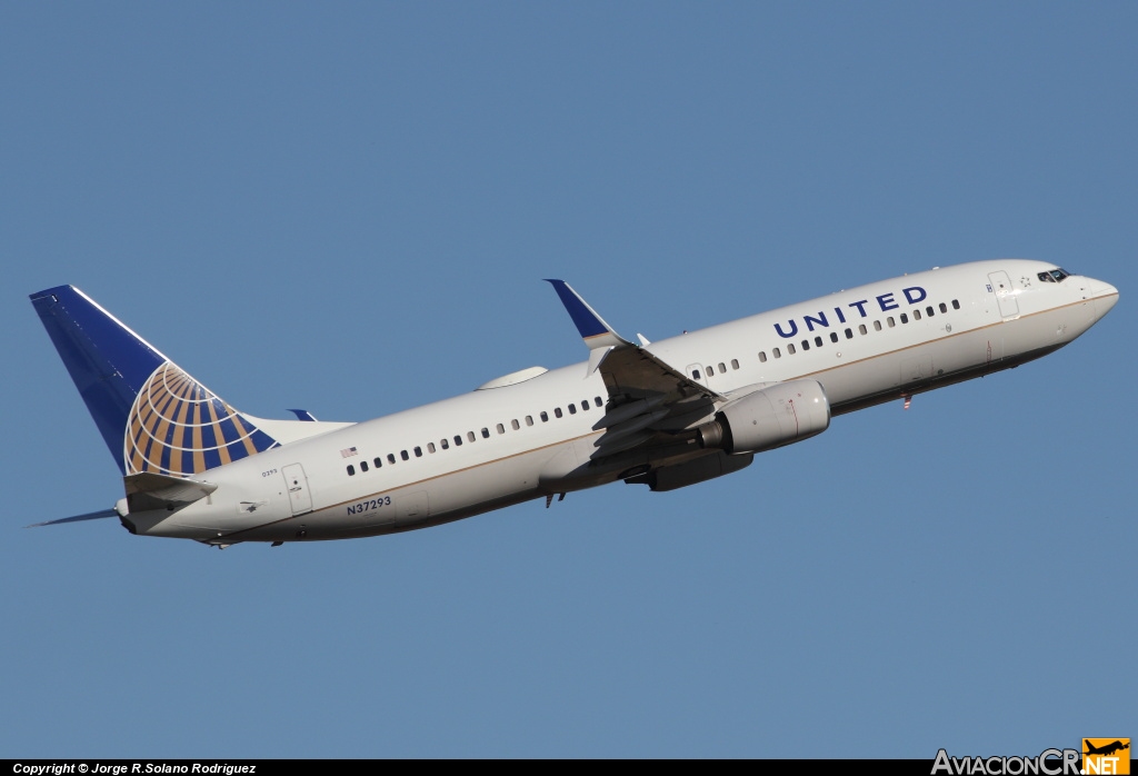 N37293 - Boeing 737-800 - Continental Airlines