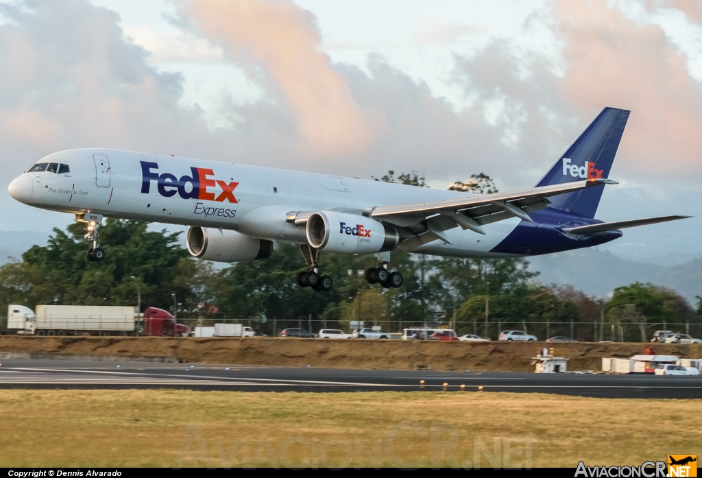 N926FD - Boeing 757-2S7 - FedEx