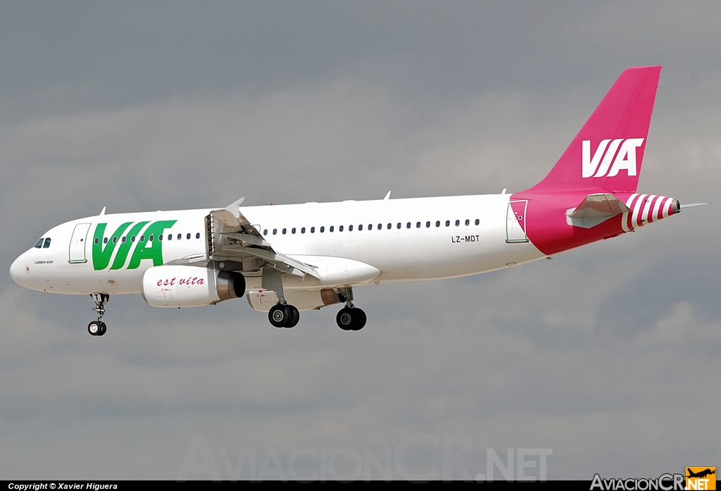 LZ-MDT - Airbus A320-232 - Air Via