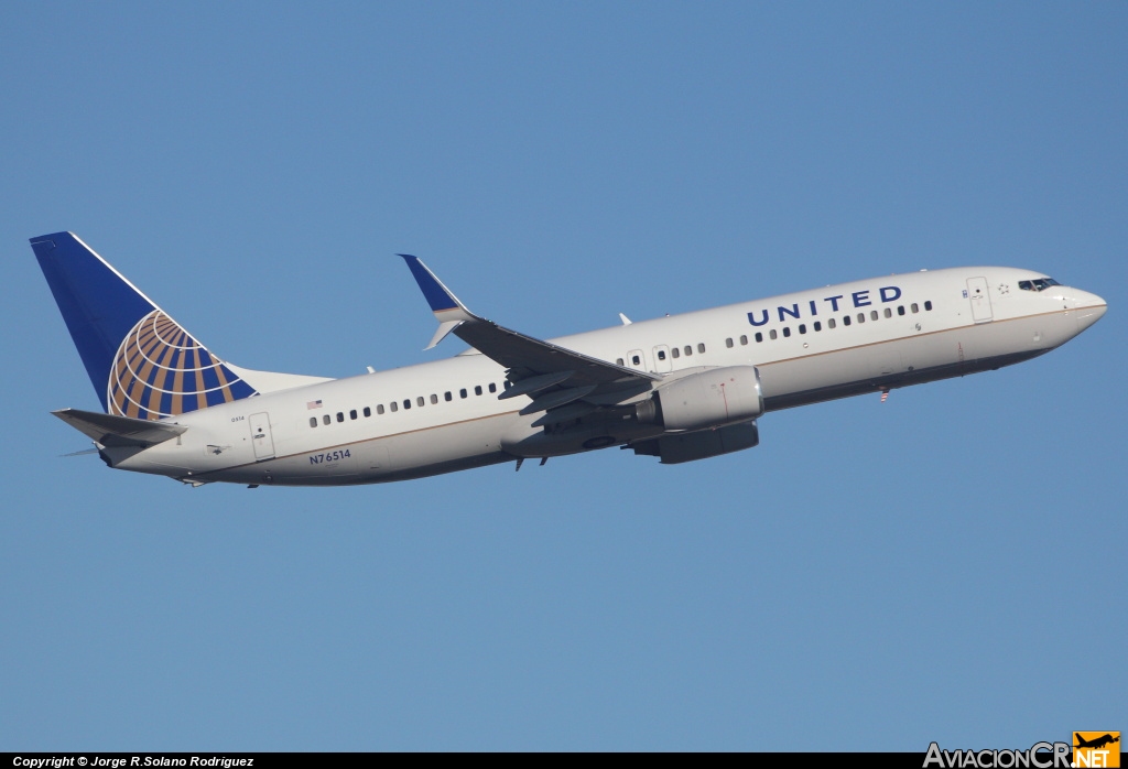 N76514 - Boeing 737-824 - United Airlines