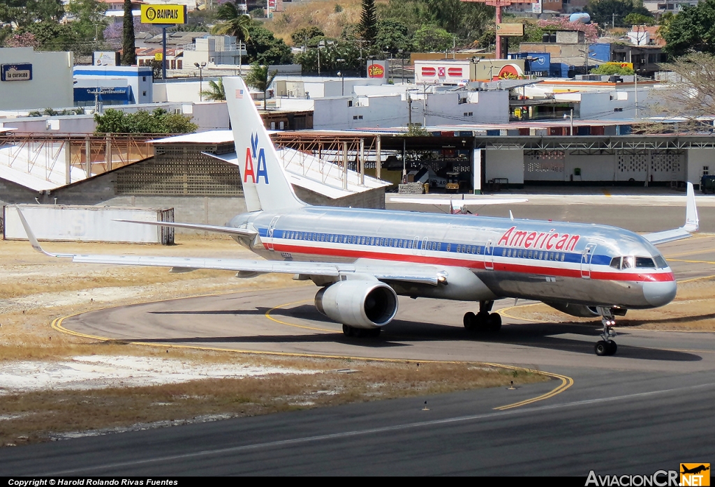 N653A - Boeing 757-223 - American Airlines